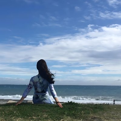 svhahgdfghfbd's profile picture. 旅は私にとって一番大きなインスピレーションの源です。
イギリス、韓国、マレーシアはどれも私と共に成長してくれました。
今、日本語を勉強しています。