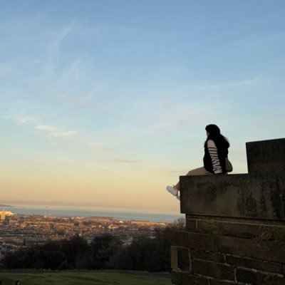 alxgnapmas's profile picture. a pathological people pleaser