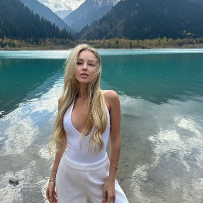 angelandrespaz's profile picture. Hobbies: Traveling, golf, yoga, fitness, scuba diving, surfing, and shopping with friends. Enjoys exploring new foods, reading, listening to music, and watching