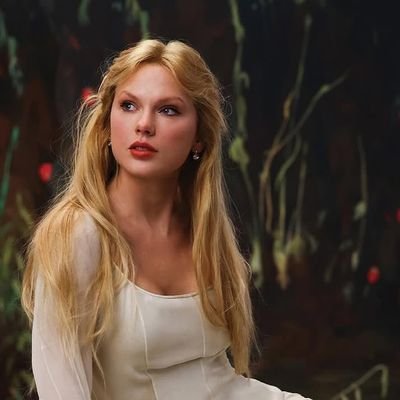 keylimecardigan's profile picture. i thought the plane was going down, how’d you turn it right around?