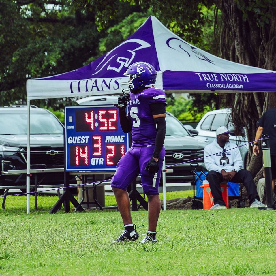 GirvonPringle's profile picture. Line backer c/o 2029 5’9 170