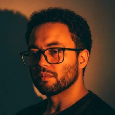 duduoo's profile picture. Um resumo da vida e de ideias em 280 caracteres, ou um pouco menos que isso.