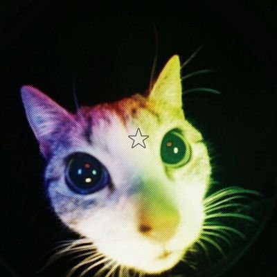 glubzin_'s profile picture. eu 
amu meu amigu e ODEIO TRABALHAR (CLT numa fábrica com calor quente)