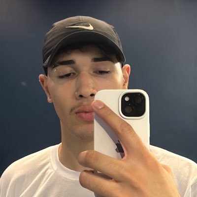 vinnyciusg_'s profile picture. 