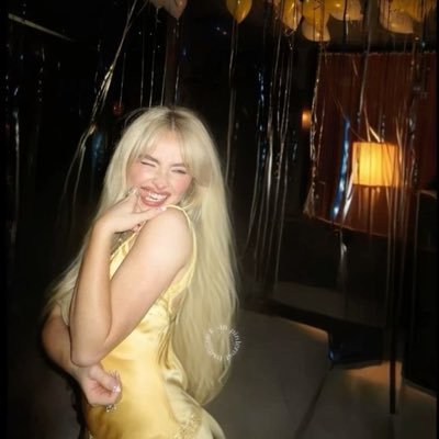 SakuraJuridico's profile picture. 