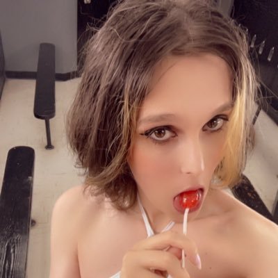 AshBrainCandyy's profile picture. TS | 18+ NSFW | Digital siren in a neon world 🖤🏳️‍⚧️ | 5’9