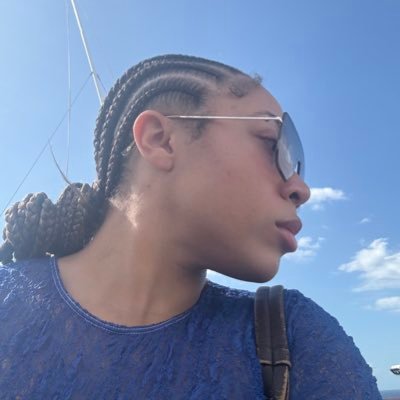 Chr_ssi_'s profile picture. say my whole name & ur getting blocked 🤷🏻‍♀️