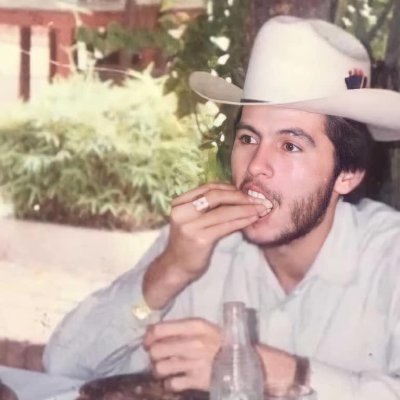 EduElCroquis's profile picture. aquí ando al cien.