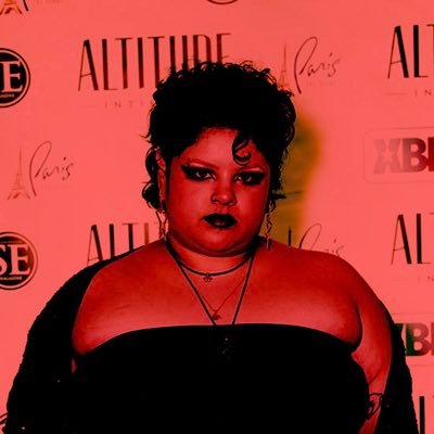 JackieVira's profile picture. I have autism and a fat ass call that autisthicc