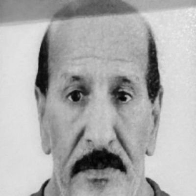 حزين والدنيا ما صفت لي واحتاج تعويض 3 مليون ريال سعودي مع اعتذار غير مقبول.  مشارك في رفع معدل البطالة والعنوسة الى يجيبون لنا وظايف تسوى. ابحث عن زوجة مسيار