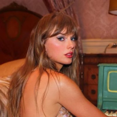 keepit1hundered's profile picture. taylor swift supporter
