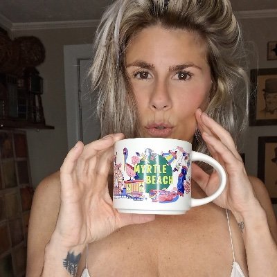 Youj25538's profile picture. Cancer Mom 🎗 Meme Queen 👑 coffee girl ☕ #Kodystrong #FCancer #MommaOnAMission