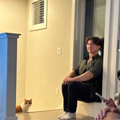 trent__sh's profile picture. 