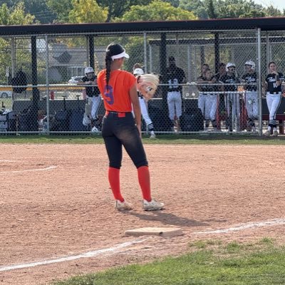 KaylaWang2029's profile picture. BCIST Sports Med @ Northern Valley Demarest HS ‘29 NJ Unity 14u Torres/Plath #9 • 4.0 GPA ⬇️ kayla.wang39@gmail.com