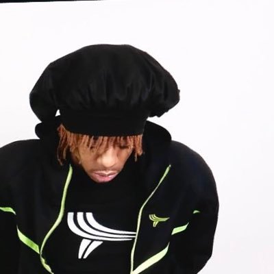 treyballfrmhalf's profile picture. 