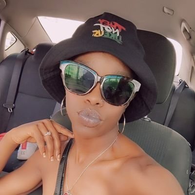 dealashawn's profile picture. Gould,AR is my home.. down to earth.. sense of humor.. outgoing.. don't fool wit too many ppl.. I'm just me!! #RILLesliePearl #momma #teamSteelers #teamLakers