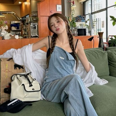 Herrmann_annc's profile picture. I exist somewhere between reality and daydreams.