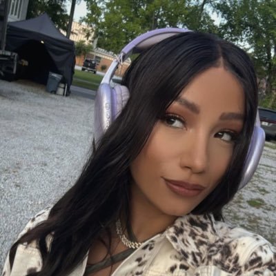 SaveMeMone's profile picture. Here for my OTC & CEO