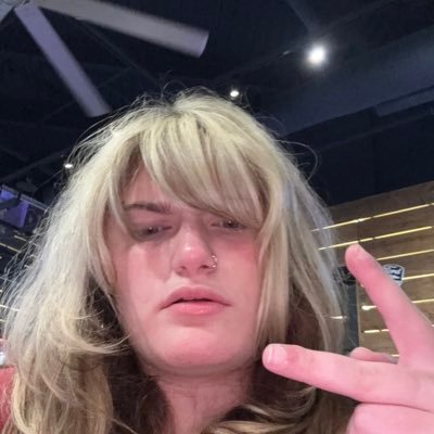 pinkdr3am5's profile picture. I like linkin park ig