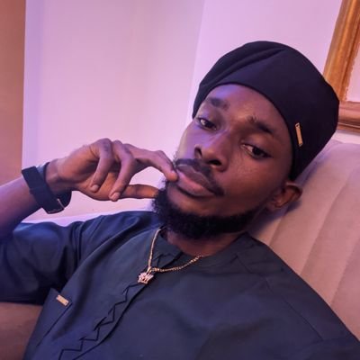 Eminenceeee's profile picture. opinionated, Real and Simple, Fashion designer (specialized in sewing of Men Kaftan, shirt and trousers)| Liverpool Fan ( Y'NWA)
