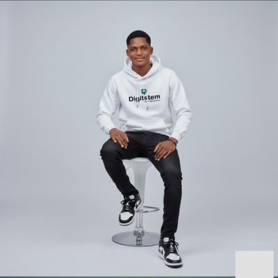 mentorrahman01's profile picture. Affiliate marketing specialist |Digital products promoter|Helping others earn online ethnically and smortly🥳