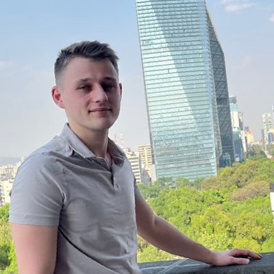 PhoenixRevenant's profile picture. Back from the dead.
Not here to apologize.
Code is law.
$LUNA