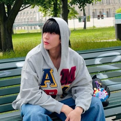 Chonthicha55761's profile picture. ☁️🧸🕯🤍
#Got7 #Jasper #ปอนด์ภูวินทร์ #จุงดัง #จิมมี่ซี