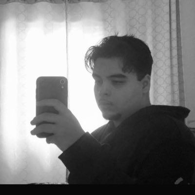 SUENAGAWWW's profile picture. 