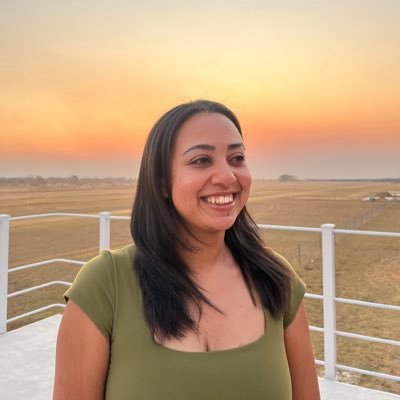 _yvonne_12's profile picture. I'm here for the art 🎨