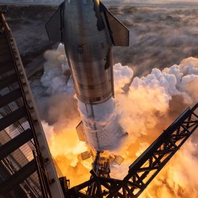 muskchat1_'s profile picture. The Future Begins Now📍