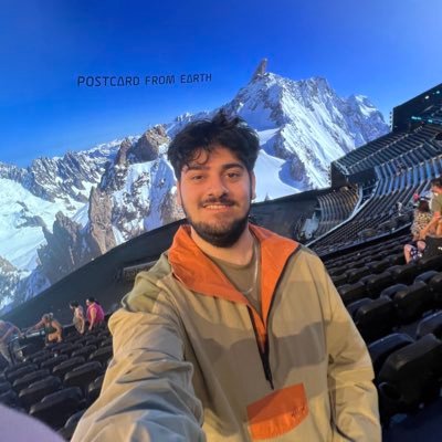 par_savage's profile picture. We’ve gone on holiday by mistake…