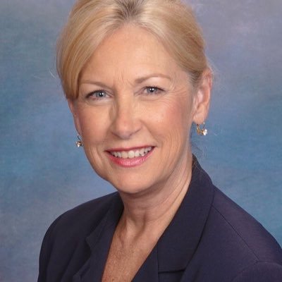 EmilyJaneC3's profile picture. Dedicated to sharing insights and updates on  agents work in American politics, immigration reform, and national 🇺🇸security. E " No affiliation -Commentary"