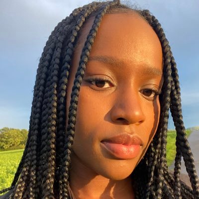 pampelmu's profile picture. When life gives you lemons sidestep duck and punish 🐯 ⚡️