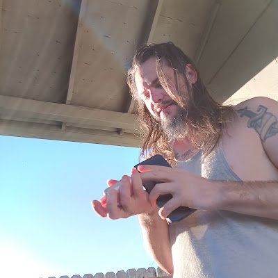 JamesSilva61112's profile picture. 