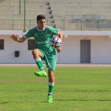 MhmdFwaz12410's profile picture. 🇵🇸🙏🍉💔A professional football player in the Gaza Strip is suffering the woes of the ongoing, barbaric war.⚽