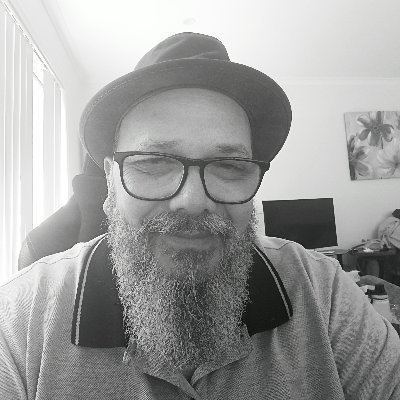 Gizmotrog's profile picture. Patently obvious that Western Govts by & large have lost their moral compass. PR & MSM marketing spin ring hollow. I won't initiate DMs.