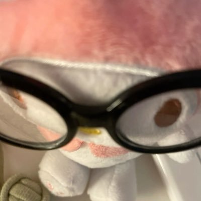 _alilipu's profile picture. — god forbid a girl with hobbies (having a BL obsession)