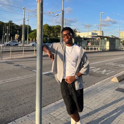 Just a chill guy enjoying life.