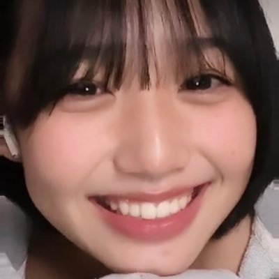 サブ垢。👇インスタで配信してるよ〜