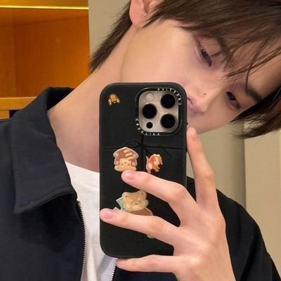 liloracles's profile picture. 