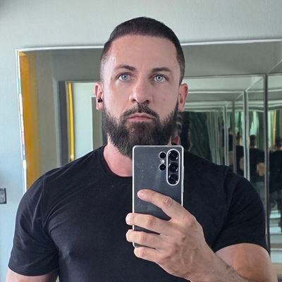 henriquevtm's profile picture. Flamengo 🔴⚫
Manaus - AM