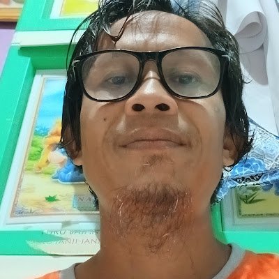 Rgnsari's profile picture. 