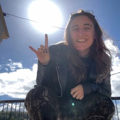 dbo__vi's profile picture. MotherZ who's trying to grow wings.🪽