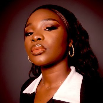 Thereal_tholuu's profile picture. #Jesusteam I MLS Student🥼 🔬 I 📚 🎶 I Graphics designer I Virtual Assistant @alx I Dreamer💭I May the odds be ever in your favor.