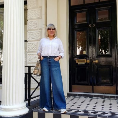 Juliet1878767's profile picture. 