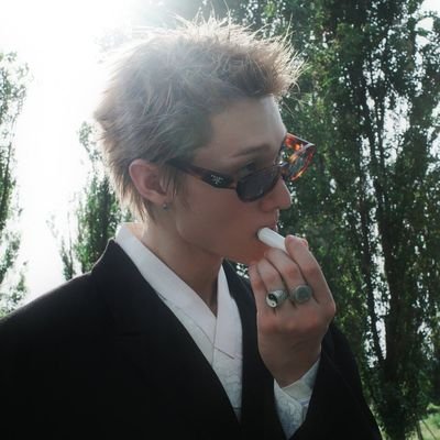 martinecrts's profile picture. ️️️️𝗣𝗔𝗥𝗢𝗗𝗬 || 𝐄𝐝𝐰𝐚𝐫𝐝𝐬 𝐌𝐚𝐫𝐭𝐢𝐧 leader @of_CORTIS
ᅠ
ᅠᅠ
ᅠᅠ
ᅠ