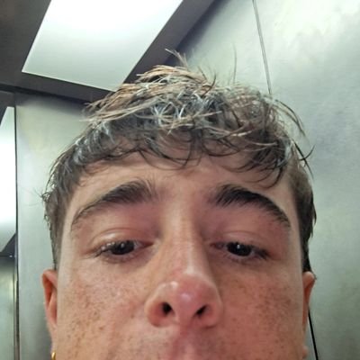 javiierarnau_'s profile picture. 🤓🤓🤓🤓