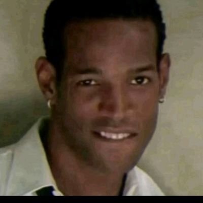 heloisa199330's profile picture. 