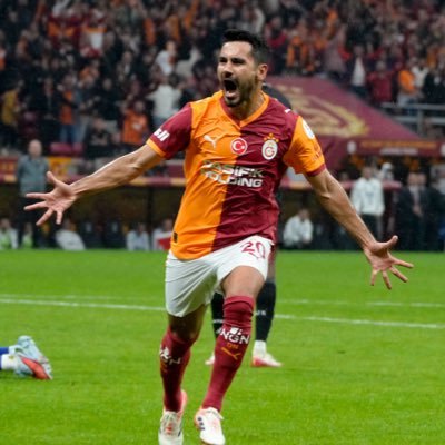 onemIimiki's profile picture. 