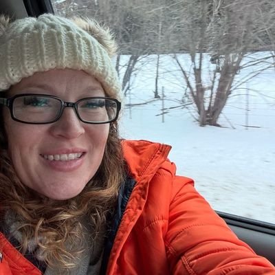 ElizabethH59802's profile picture. Home Health Nurse

Love's animals
 
Am single 

Don't DM if you're not 🚫 interested in me😏